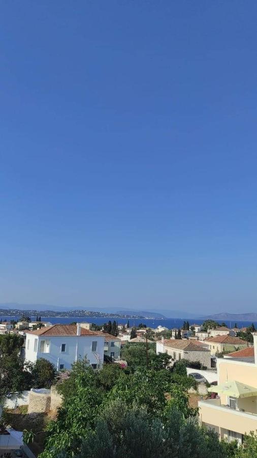 Bay'S Aparthotel Spetses Town Exterior photo